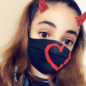 Meet your Posher, Adrah